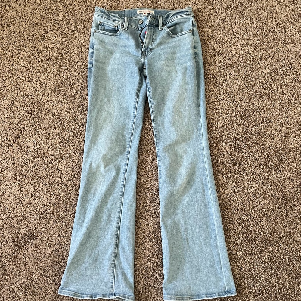 Lucky Brand Midrise Flare Jeans - LIKE NEW CONDITION